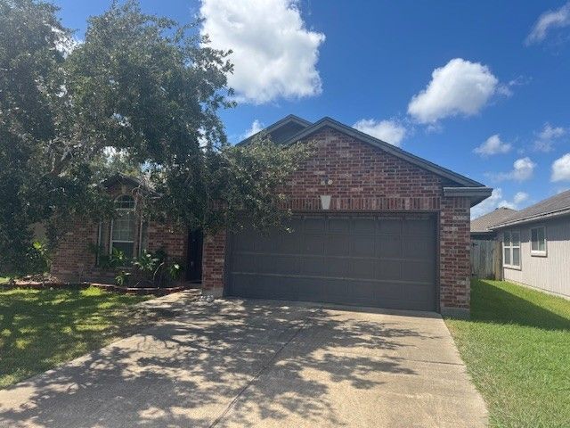 2317 Nautical Wind Dr, Corpus Christi, TX 78414