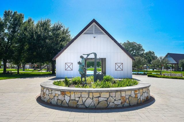 17730 Winnower Lane, Hockley, TX 77447
