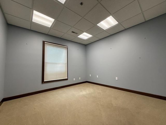 1650 E Main Street, St. Charles, IL 60174