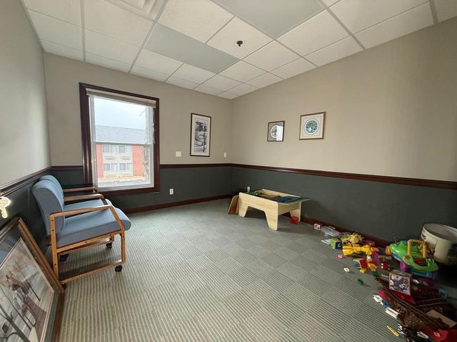 1650 E Main Street, St. Charles, IL 60174