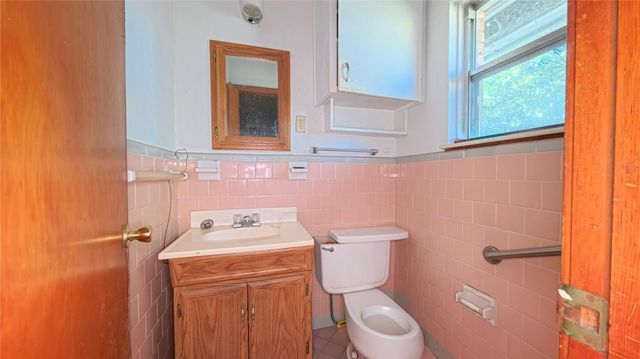 1504 Colby Drive, Baytown, TX 77520