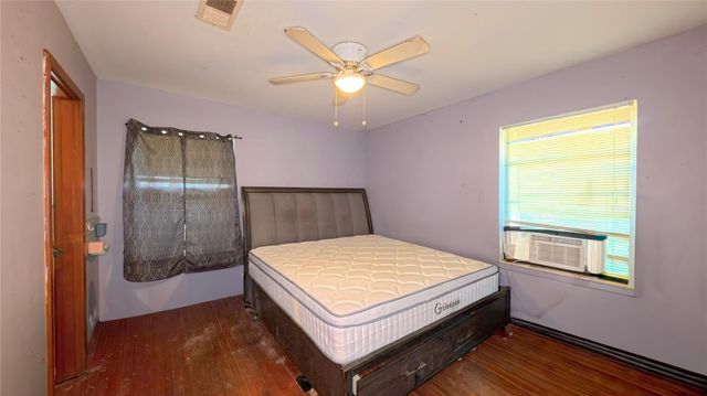 1504 Colby Drive, Baytown, TX 77520