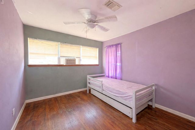 1504 Colby Drive, Baytown, TX 77520