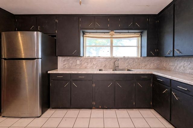 1504 Colby Drive, Baytown, TX 77520