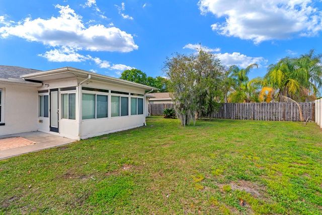 1916 CLOVERDALE COURT, Lutz, FL 33549