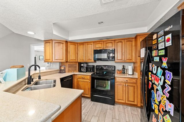 1916 CLOVERDALE COURT, Lutz, FL 33549