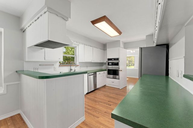26215 Oakhurst Drive, Spring, TX 77386
