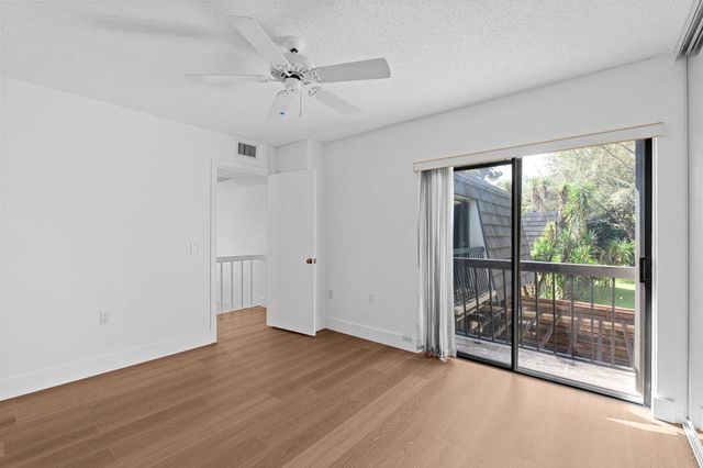 1611 16th Terrace, Palm Beach Gardens, FL 33418