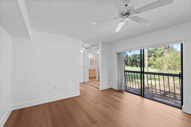 1611 16th Terrace, Palm Beach Gardens, FL 33418