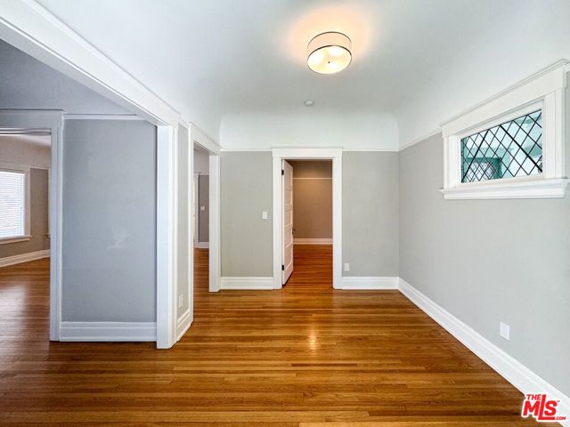 922 W KENSINGTON Road, Los Angeles, CA 90026