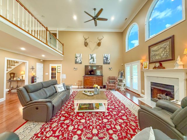 275 N Crescentview Rd, Pulaski, TN 38478