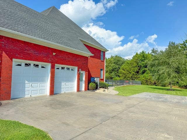 275 N Crescentview Rd, Pulaski, TN 38478
