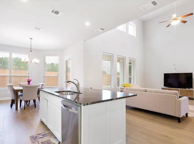 1329 Brome DR, Leander, TX 78641
