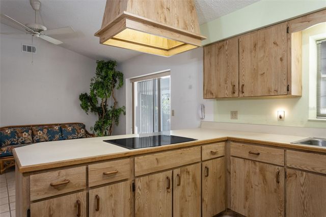 35 BRUNETT LANE, Palm Coast, FL 32137