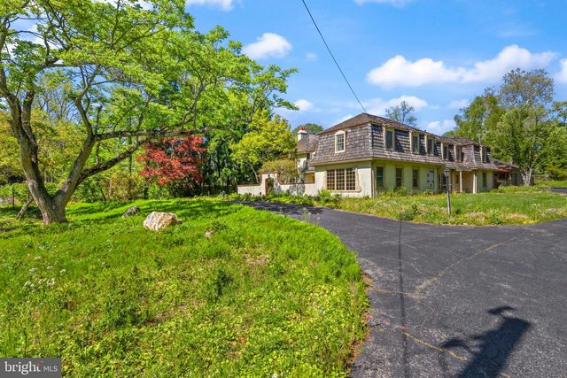176 ABRAHAMS LN, Villanova, PA 19085