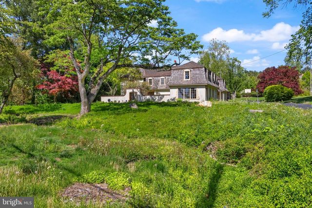 176 ABRAHAMS LN, Villanova, PA 19085