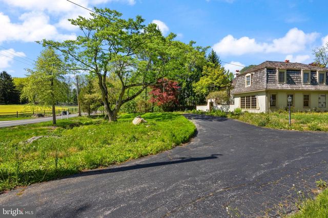 176 ABRAHAMS LN, Villanova, PA 19085