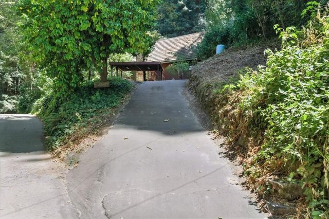 17666 Navajo Trail, Los Gatos, CA 95033
