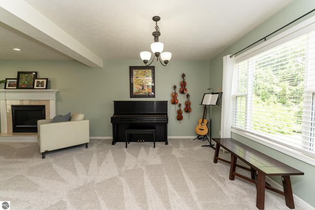 1151 Meadow Drive, Mt Pleasant, MI 48858
