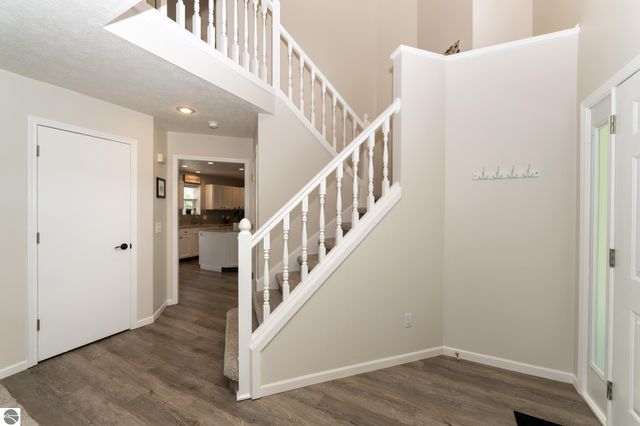 1151 Meadow Drive, Mt Pleasant, MI 48858
