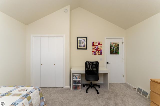 1151 Meadow Drive, Mt Pleasant, MI 48858