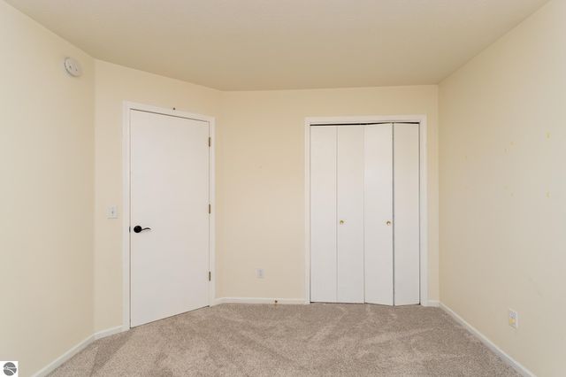 1151 Meadow Drive, Mt Pleasant, MI 48858