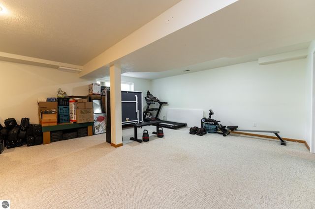1151 Meadow Drive, Mt Pleasant, MI 48858