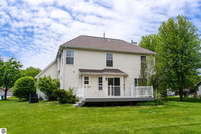 1151 Meadow Drive, Mt Pleasant, MI 48858