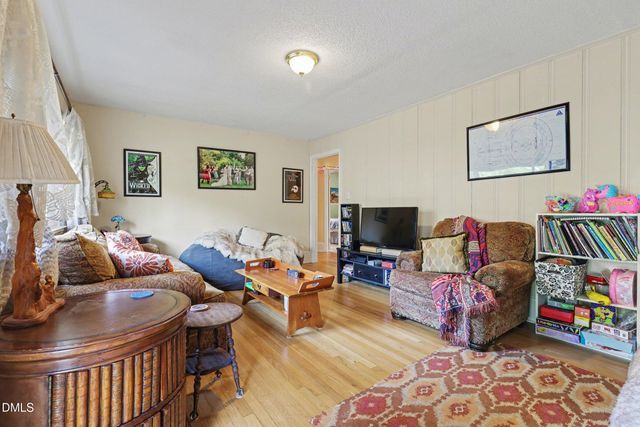 325 Meredith Street, Raleigh, NC 27606