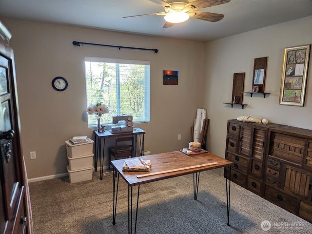 1230 Baker Heights Loop, Bremerton, WA 98312