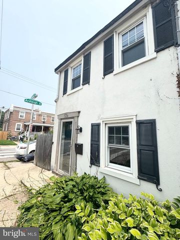 150 E HARTWELL LN, Philadelphia, PA 19118