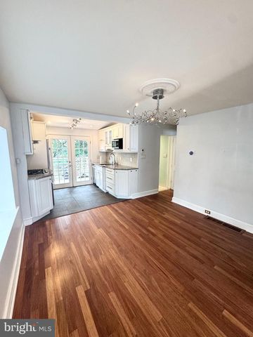 150 E HARTWELL LN, Philadelphia, PA 19118