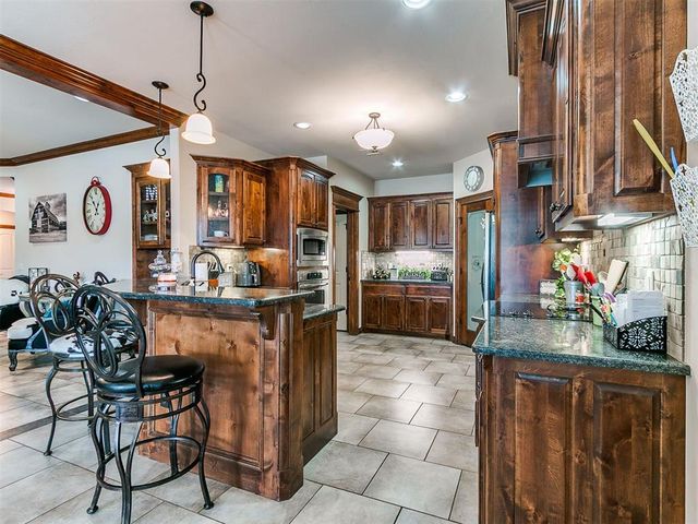 507 Arrowhead Drive, Tuttle, OK 73089
