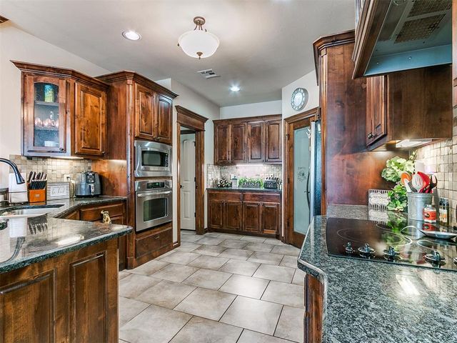 507 Arrowhead Drive, Tuttle, OK 73089