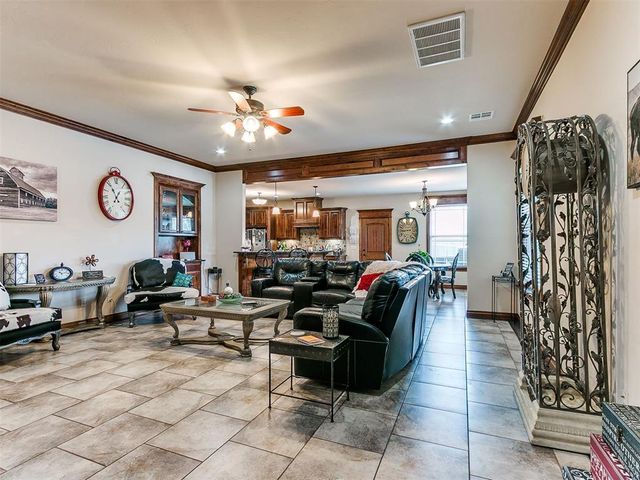 507 Arrowhead Drive, Tuttle, OK 73089