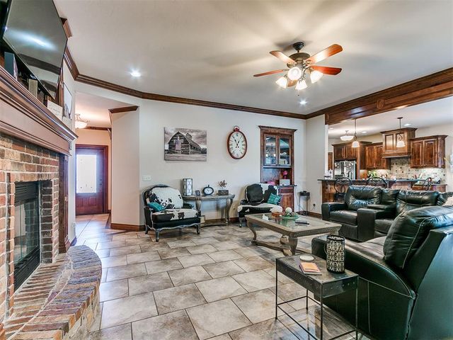 507 Arrowhead Drive, Tuttle, OK 73089