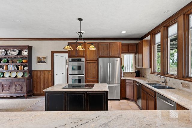 8304 Samora Court, Fort Worth, TX 76135