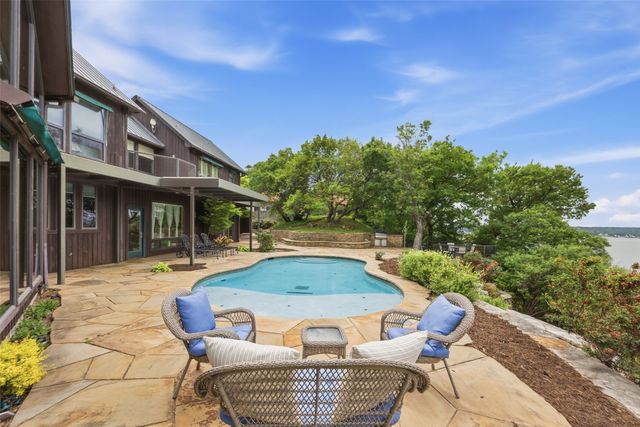 8304 Samora Court, Fort Worth, TX 76135