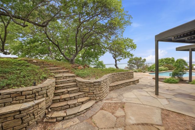 8304 Samora Court, Fort Worth, TX 76135