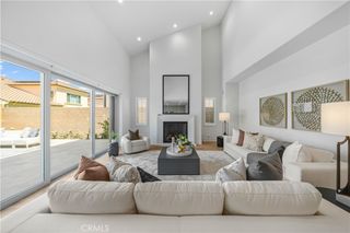 237 Pinnacle, Irvine, CA 92602