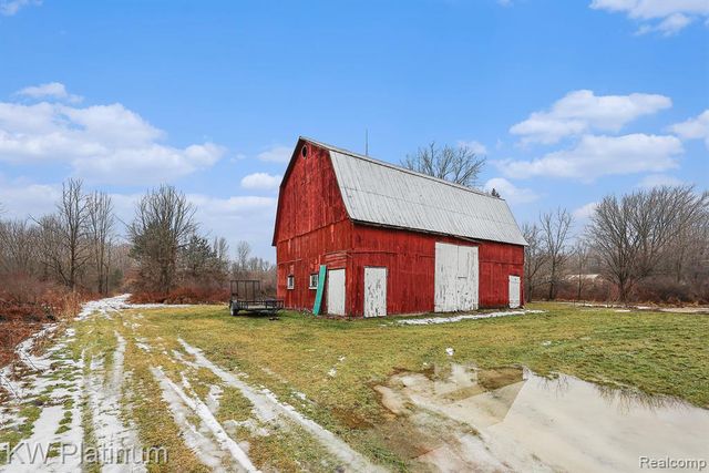 4202 Palms Road, Casco, MI 48064