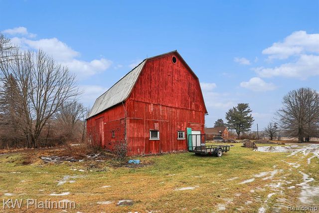 4202 Palms Road, Casco, MI 48064