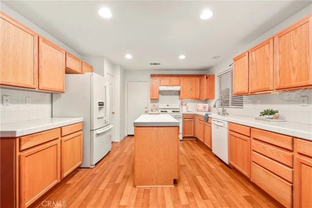 43635 Castle Circle, Lancaster, CA 93535