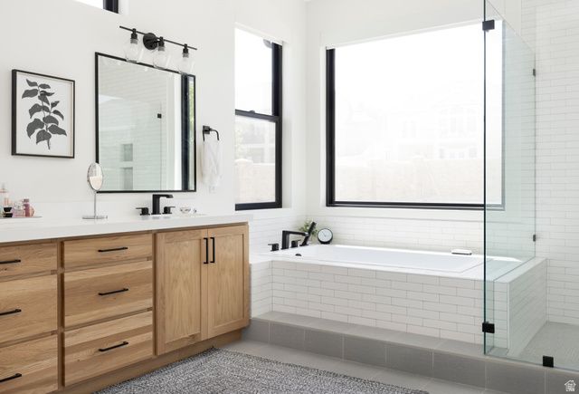 10241 S DIMPLE DELL LN, Sandy, UT 84092