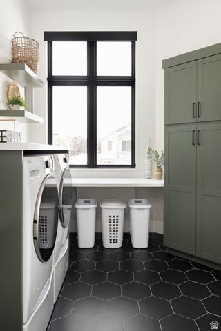 10241 S DIMPLE DELL LN, Sandy, UT 84092