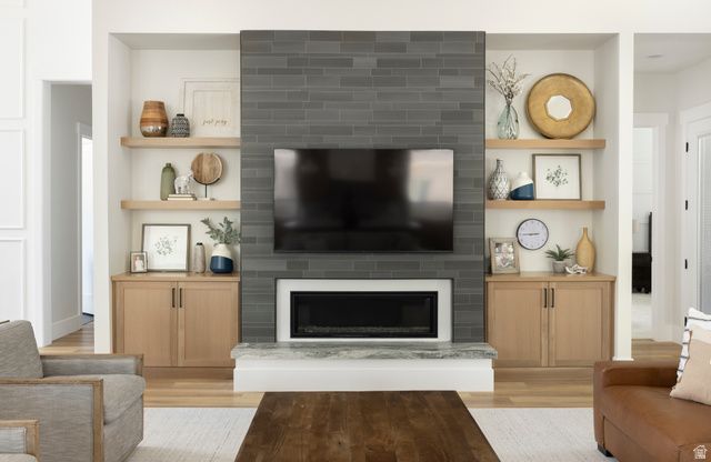 10241 S DIMPLE DELL LN, Sandy, UT 84092