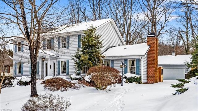 1616 Heathcliff Road, High Point, NC 27262