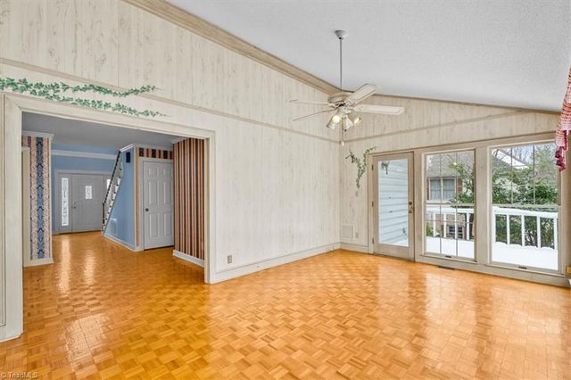 1616 Heathcliff Road, High Point, NC 27262