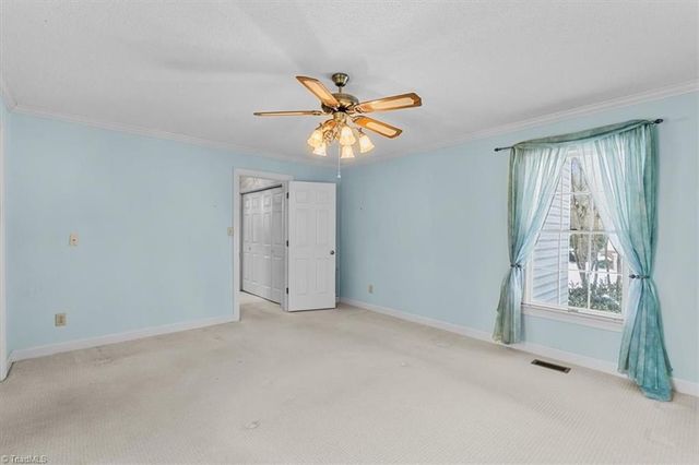 1616 Heathcliff Road, High Point, NC 27262