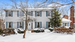 1616 Heathcliff Road, High Point, NC 27262